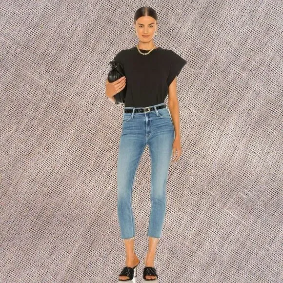 NWT Mother The Mid Rise Dazzler Crop Fray in ‘Blowing Kisses.’